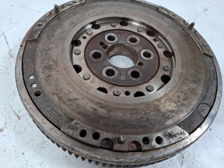 VOLANT BIMASSE AVANT ALFA ROMEO 166 282263