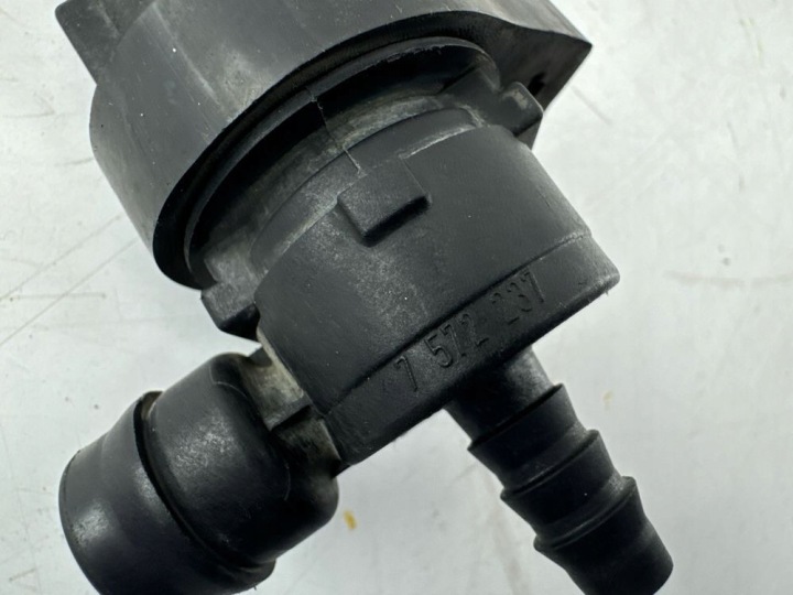 SOUPAPE ELEKTROMATYCZNY BMW 3 TOURING (E91) 7572237 31003943 2.5L GASOLINE