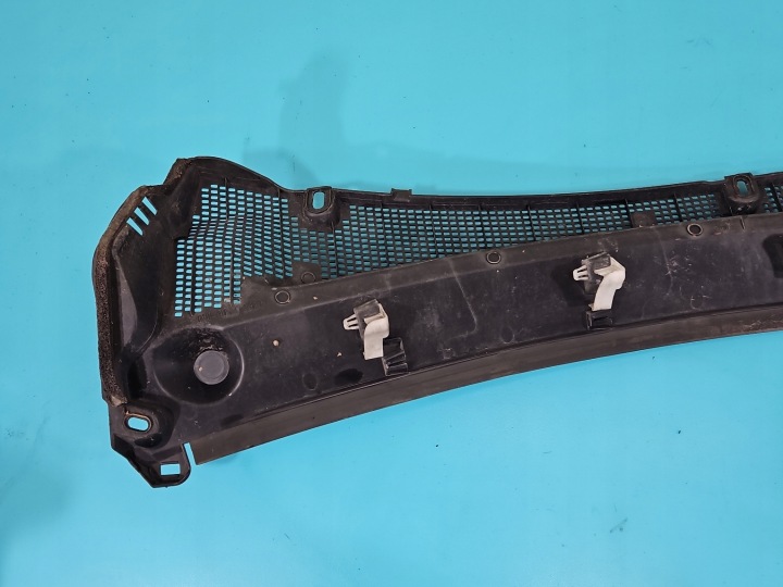 DOUBLURE DE PASSAGE DE ROUE RENAULT MASTER III 10-19 668110010R 668110011R