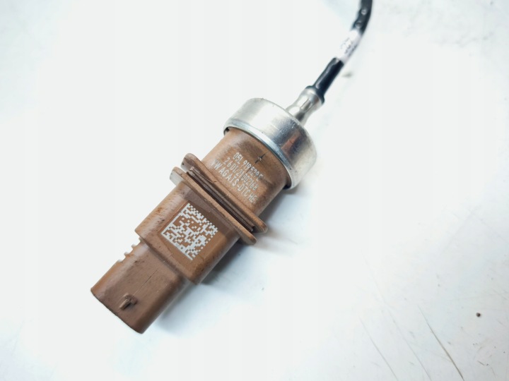 CAPTEUR TEMPÉRATURE GAZ D'ÉCHAPPEMENT SONDE AUDI A4 B9 A5 Q5 FY 2.0 TDI 05L919529E