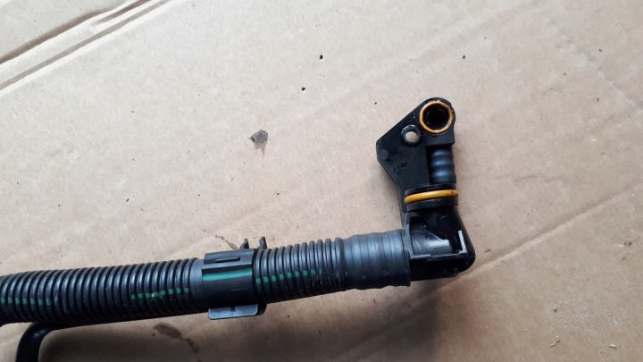 A5 8W FIL TURBOCOMPRESSEURS 2.0 TFSI 06L103226A A4 B9 8W