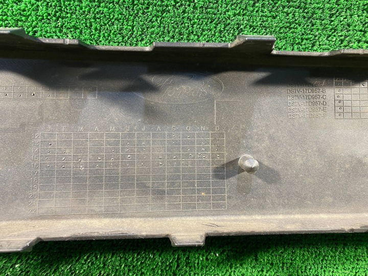 FORD MONDEO MK5 PARE-CHOCS AVANT AVANT DS73-17757-J