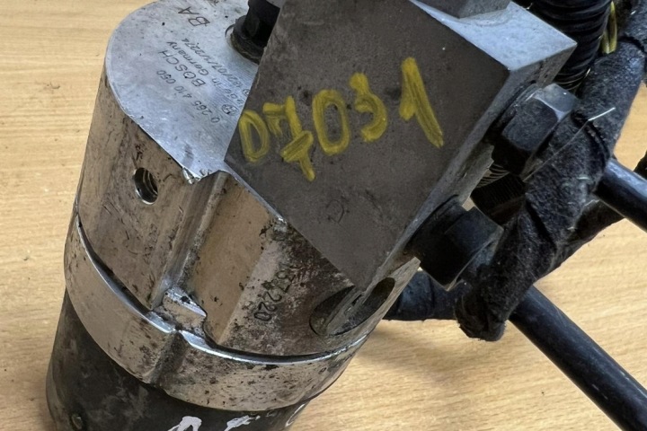 POMPE HYDRAULIQUE AUDI A6 (4B2, C5) 0265410050 2.5L DIESEL 110KW 1998