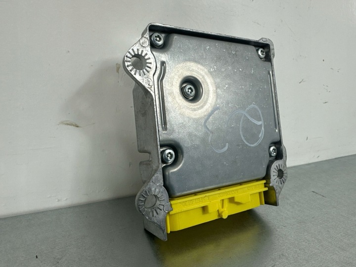 CAPTEUR MODULE AIRBAG AUDI Q3 LIFT 8U