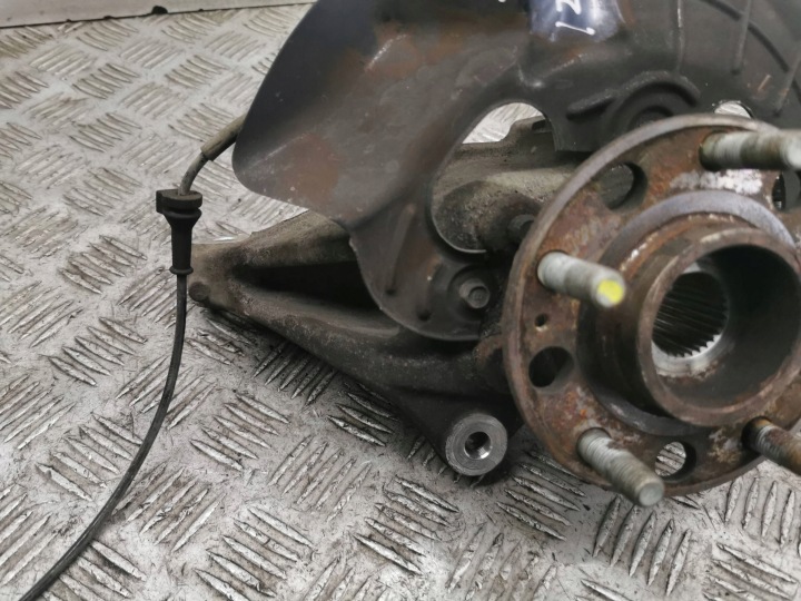 HYUNDAI TUCSON IV NX4 2022 MOYEU ROUES AVANT 51705N7100