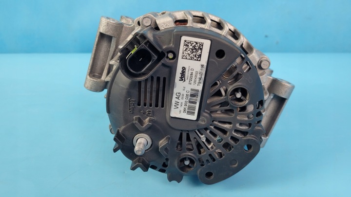 CUPRA LEON 23R ALTERNATEUR COMPLET 06K903026C