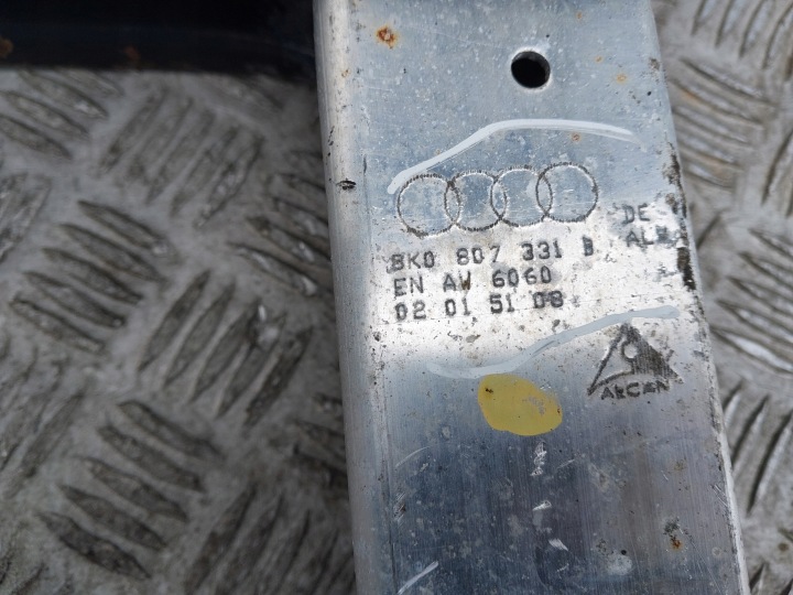 POUTRE RENFORCEMENT PARE-CHOCS ARRIÈRE 8T0807313 AUDI A4 B8 BERLINE