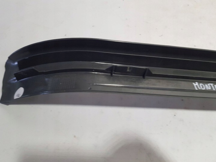 MOULURE SEUIL REVÊTEMENT GAUCHE MERCEDES SL R230 W230