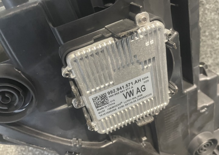 PHARE GAUCHE AVANT SKODA SUPERB 4 IV 3P1.941.015 COMPLET LED