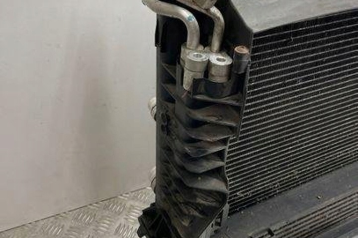 ENSEMBLE RADIATEURS BMW 5 TOURING (E61) 7805603 2.0L DIESEL 130KW 2009