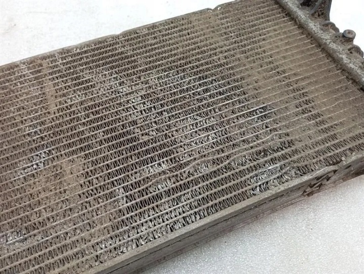 RADIATEUR AQUATIQUE AUDI R8 4S PERFORMANCE 4S01212A RADIATEUR AQUATIQUE