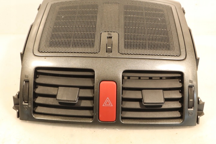 GRILLE CONDUIT D'AIR CENTRALE TOYOTA AURIS I