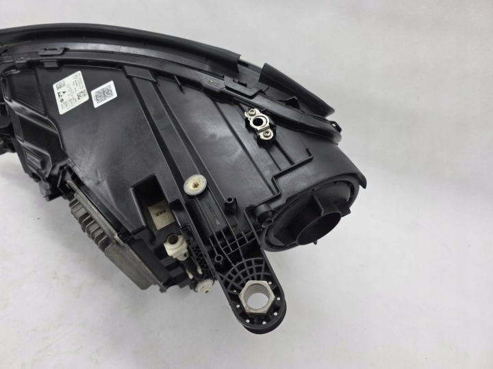 MERCEDES MB GLS W167 PHARE AVANT DROITE COMPLET LED MULTIBEAM A1679066001