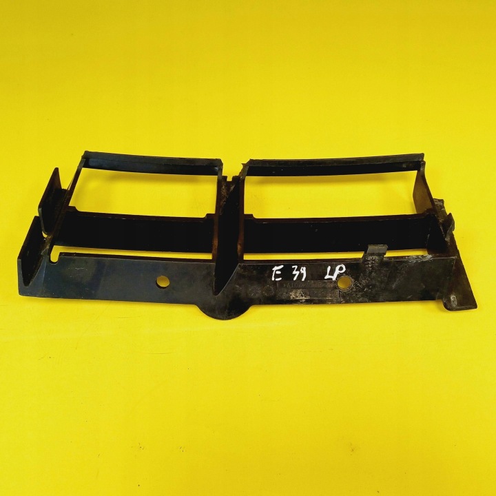 GRILLE PARE-CHOCS GAUCHE AVANT BMW 5 E39 82356739 NR2