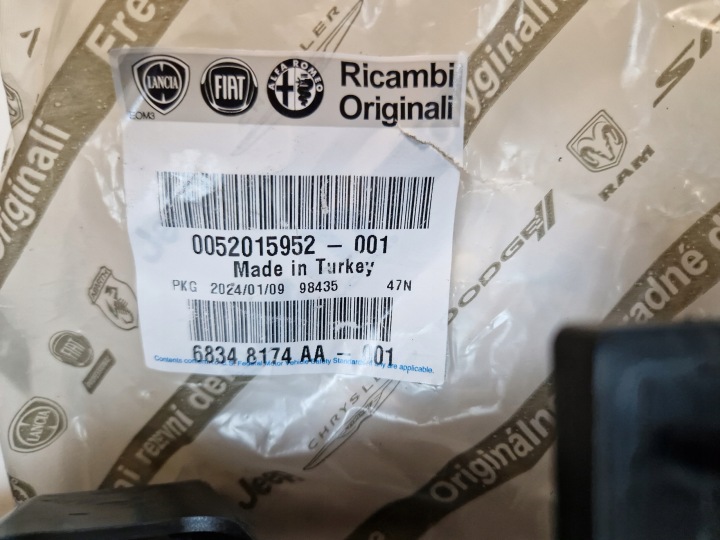 FIAT TIPO II 2 UNIVERSEL PARE-CHOCS ARRIÈRE ARRIÈRE GLISSIÈRE GLISSIÈRES 735634153