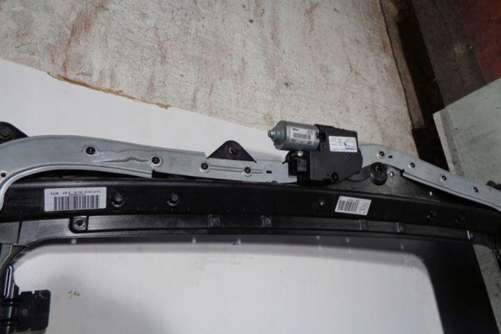 TOIT OUVRANT BMW 7 (F01, F02) 7903815 3.0L DIESEL 180KW 2010
