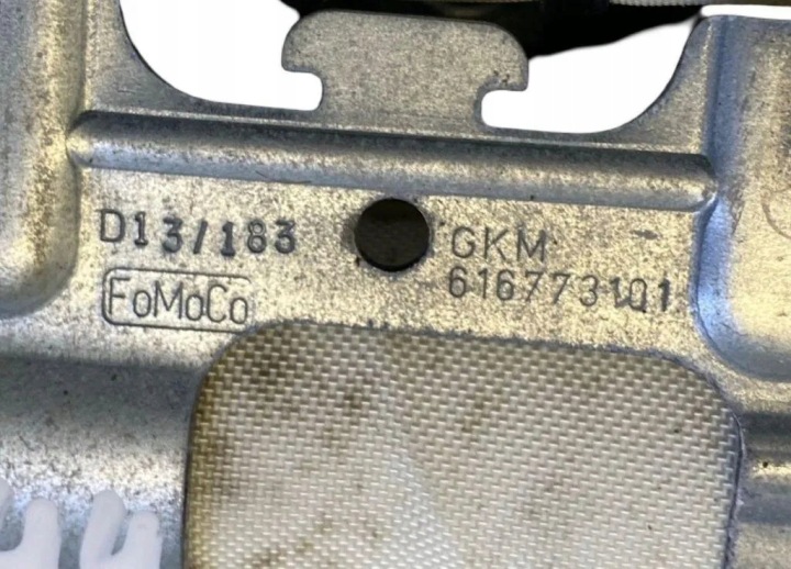 FORD FOCUS MK3 RIDEAU SÉCURITÉ DROITE