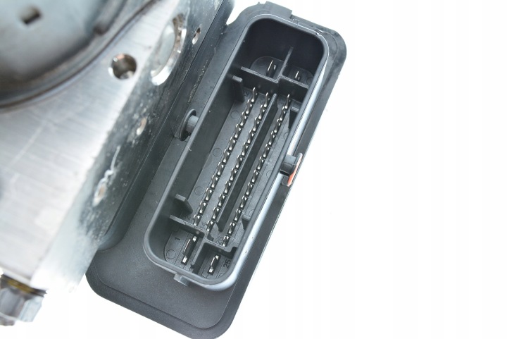 POMPE ABS DUSTER 0265255189 0265956403 476607477R