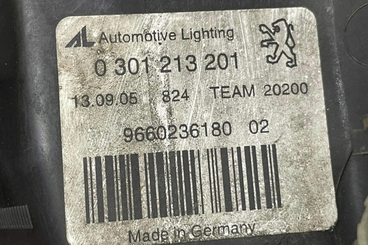 PHARE GAUCHE AVANT PEUGEOT 407 SW (6E_) 9660236180 2.0L DIESEL 93KW 2004
