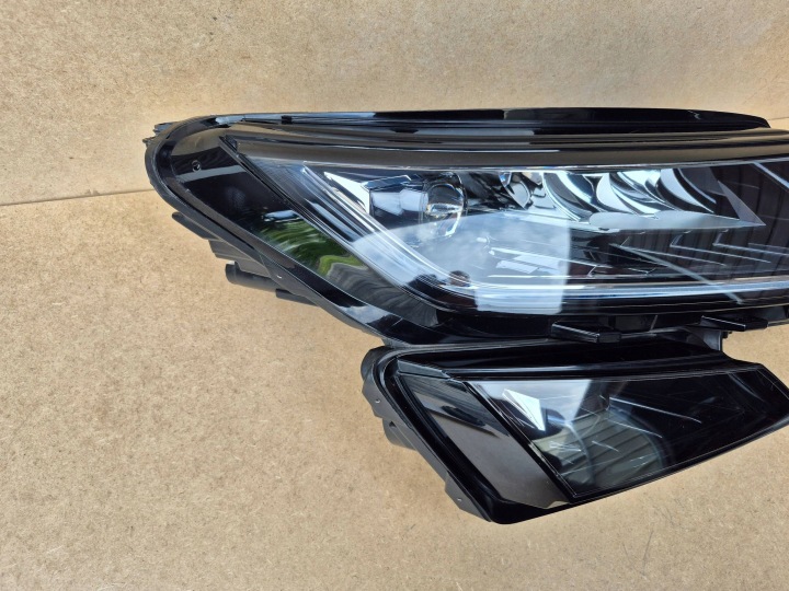 PROJECTEUR AVANT CÔTÉ DROITE SKODA KODIAQ COMPLET LED 2 MODULES 566941016C
