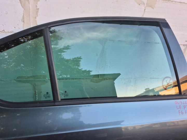PORTES DROIT ARRIÈRE SKODA OCTAVIA 3 SEDAN/HATCHBACK LF7Y VERS INSTALLATIONS DANS COULEUR