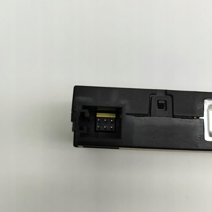 AUDI E-TRON 2023 PRISE RACCORD USB