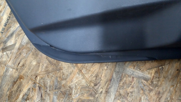 GARNITURE PORTES GAUCHE ARRIÈRE VOLVO XC90 07-14R 9401806