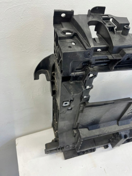 FORD FIESTA MK8 17-20 RENFORCEMENT COURROIE AVANT JT76-8B041-A