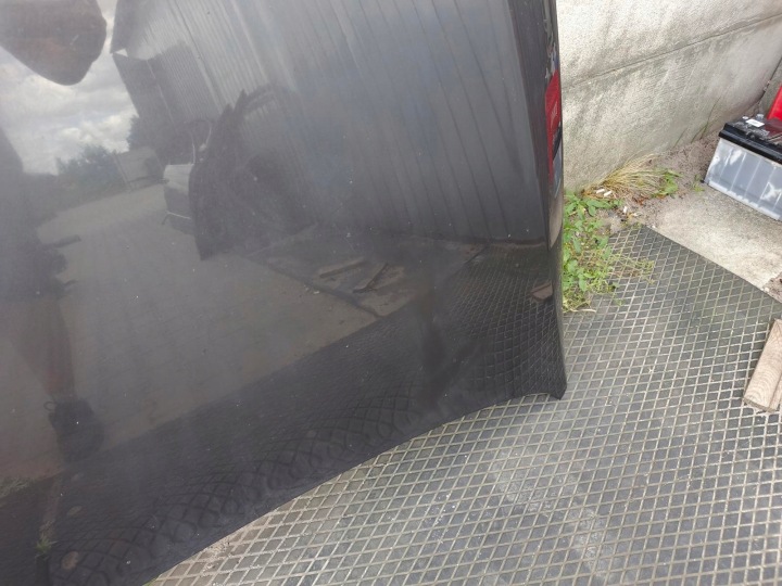 CAPOT VW PASSAT B6 LC8Z