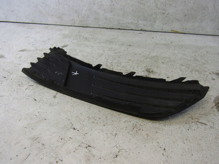 SKODA FABIA III GRILLE PARE-CHOCS GAUCHE AVANT 6V0807367A