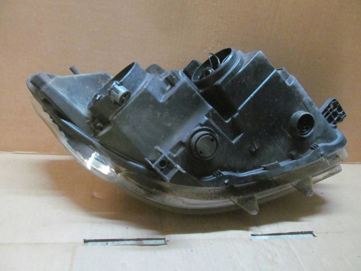 PEUGEOT 301 12-17 PROJECTEUR PHARE GAUCHE AVANT AVANT GAUCHE C601