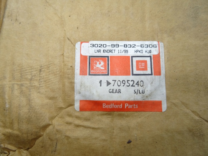ENGRENAGE KOLO DENTÉ ENGRENAGE BEDFORD GM 7095240