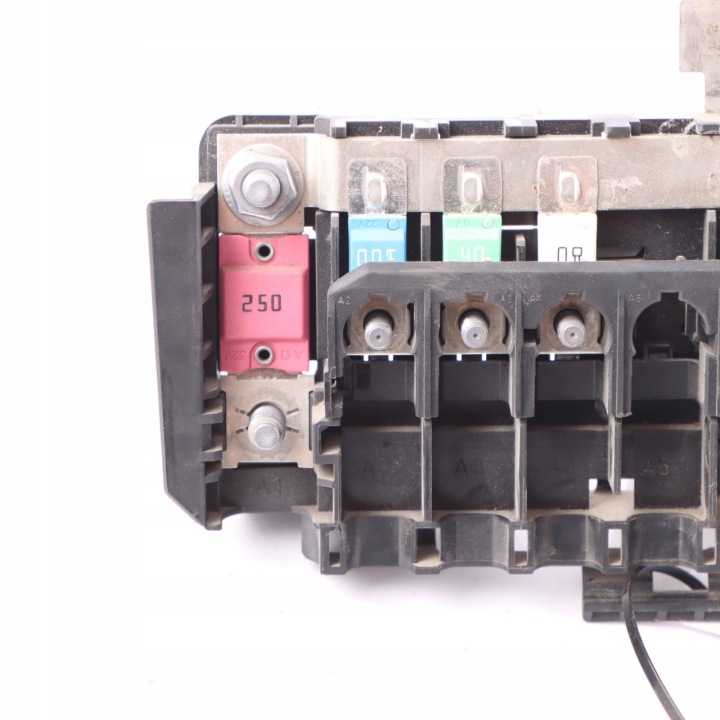 BOÎTE FUSIBLES MERCEDES-BENZ OE A2465402050