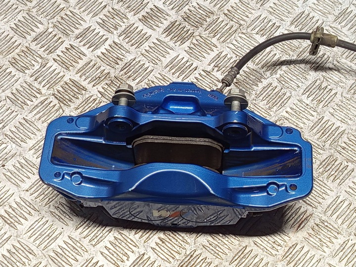 BMW OE 6879854 1' F40 2' F44 ÉTRIER DE FREIN DE FREIN DROIT AVANT 4X38 42/360 30