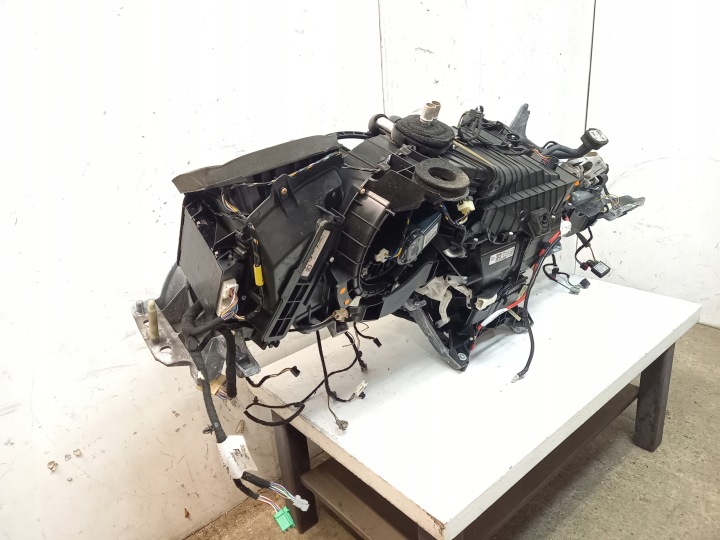 JAGUAR XJ X351 351 AW93 CHAUFFAGE CHÂSSIS TABLEAU DE BORD INSTALLATION ÉLECTRIQUE VENTILATEUR EUROPE