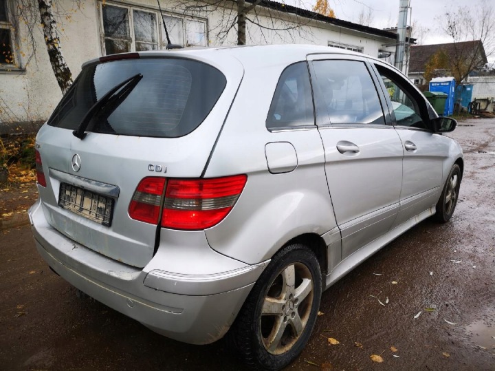 MERCEDES-BENZ B-CLASS VANNE EGR 2005 2.0L 6401401660 70030628