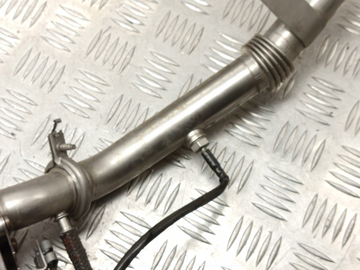 BMW G30 G31 RADIATEUR GAZ D'ÉCHAPPEMENT VANNE EGR TUYAU 8576473 8576479