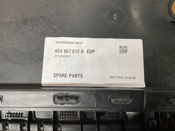 COLLECTEUR GARNITURE PORTES DROIT AVANT VW POLO VI 6C 6C4867012A
