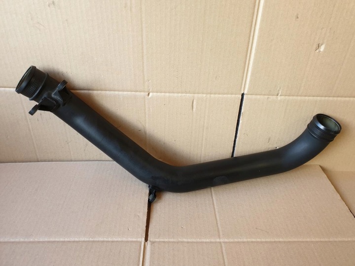 TUYAU CONDUIT D'AIR VOLVO V70 III S80 II V50 2.5T 30636784