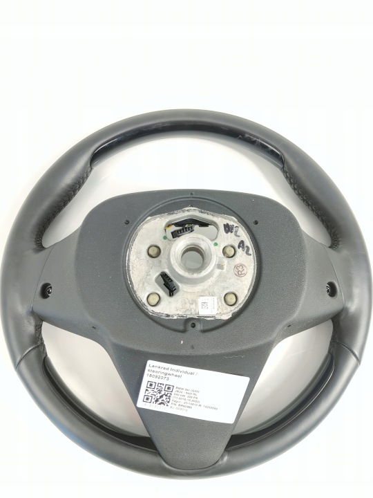 BMW 5 G30 G31 INDIVIDUAL VOLANT AVEC CHAUFFAGE
