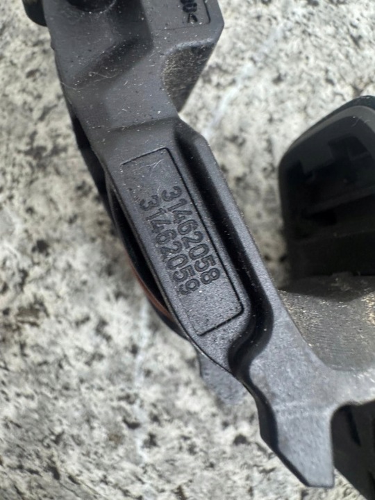 POIGNÉE EXTÉRIEUR DROIT AVANT VOLVO XC40 2017-2024 31462058