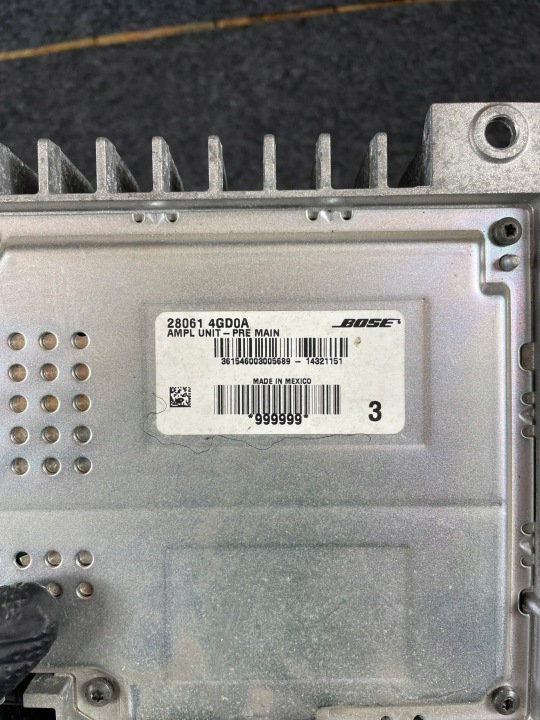 INFINITI Q50 AMPLIFICATEUR BOSE 28061 4GD0A