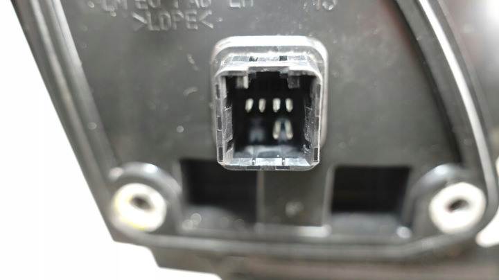 RÉTROVISEUR GAUCHE HYUNDAI IX35 09-13R 6PIN AA1