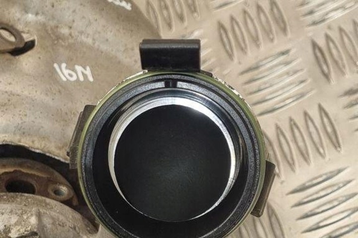 TURBINE SKODA OCTAVIA I (1U2) 04E145725AK 1.4L 2016