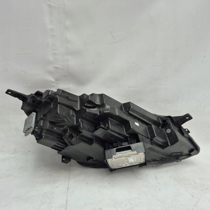 FORD KUGA III MK3 19- PHARE GAUCHE AVANT AVANT COMPLET LED LV4B-13E017-AP