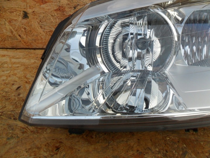 CITROEN C5 LA/LC 2004- PROJECTEUR GAUCHE