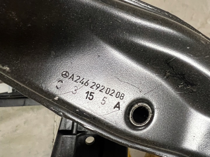 PÉDALE FREINS INFINITI Q30 QX30 MERCEDES W246 W117