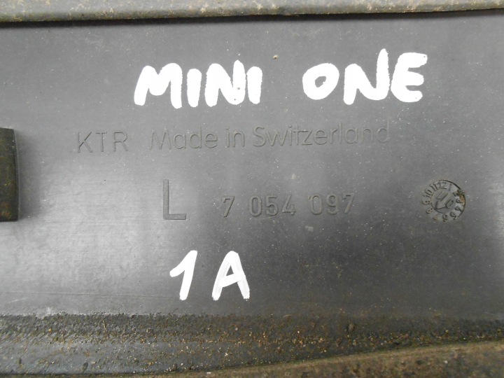 MINI ONE PROTECTION MONTANTS GAUCHE MOULURE DÉCOR 7054097