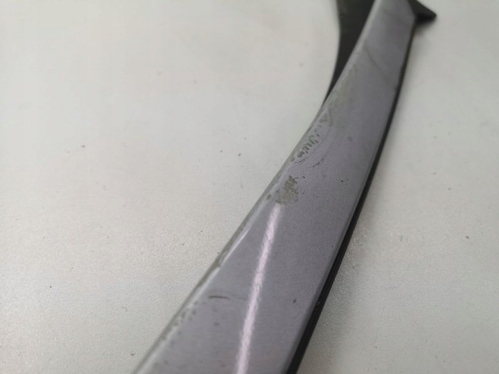 MERCEDES-BENZ E W212 2010 USZCZELKA/PRZESLONA VITRES AVANT A2126901082