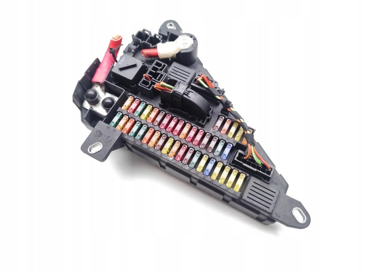 BMW 5 SERIES CHÂSSIS MODULE FUSIBLES 525D DIESEL 145KW (197 HP) 9138830